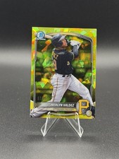 2025 Bowman Chrome Draft Sapphire - Esmerlyn Valdez #BDC-110 Yellow 67/75