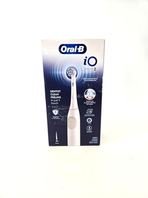Oral-B iO Series 2 Electric Toothbrush - White