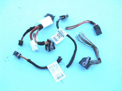 06-12 MERCEDES R320 ML320 ML350 GL350 ML500 REAR SAM FUSE RELAY USED PLUGS P244