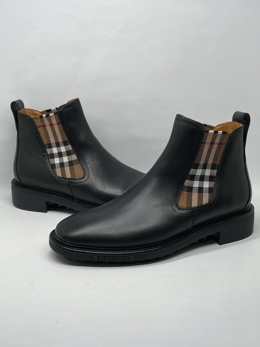Burberry Men display picture 1