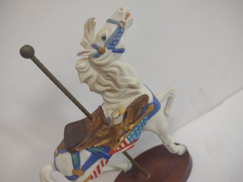 Vtg Franklin Mint Treasury Of Carousel PATRIOT HORSE Porcelain Figurine A7A - Picture 2 of 12