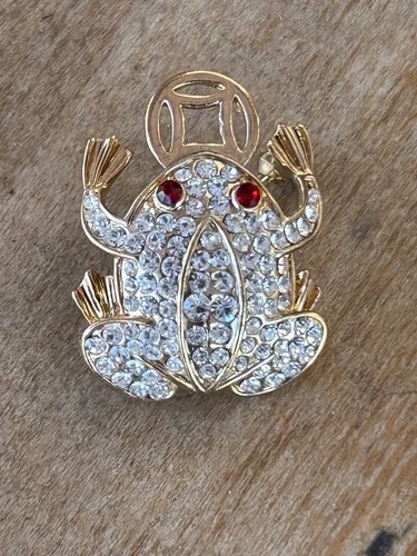 Vintage Frog Brooch Gold Toned Costume Jewelry Red Crystal Eyes