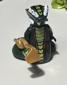 2012 Lego Ninjago 9450 Acidicus Minifigure With Gold Staff