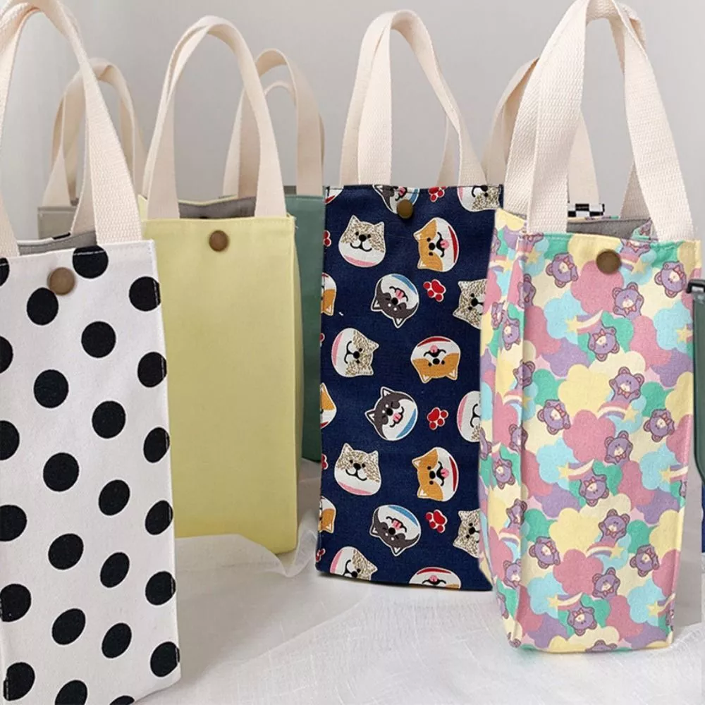 Small tote bag best sale with water bottle pocket