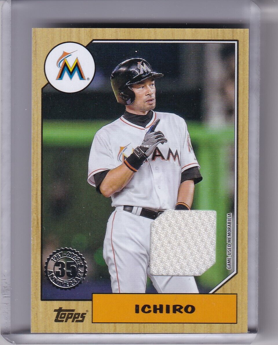 Ichiro Suzuki Autographed 2018 Topps Heritage Card #300 Miami Marlins  Beckett BAS #12668053 - Mill Creek Sports