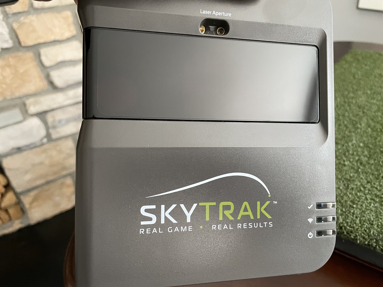Skytrak Golf Launch Monitor w/ Protective Case And DIY Divot Action Hitting Mat eBay