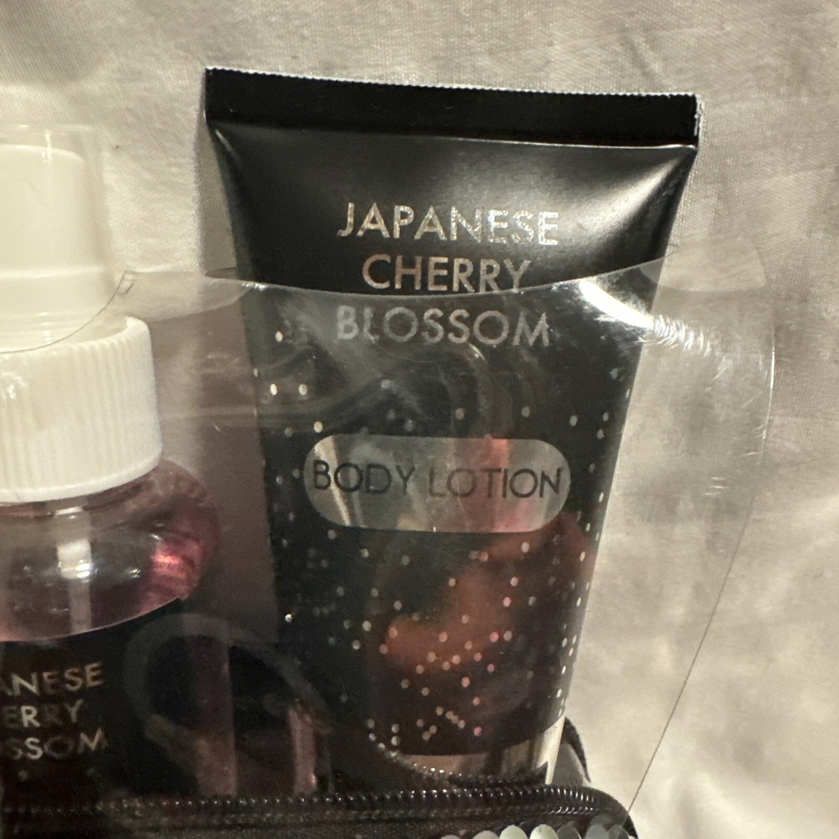 Japanese Cherry Blossom ボディケアセット Amazon.com : Japanese Cherry Blossom - 3 pc Bundle - Daily