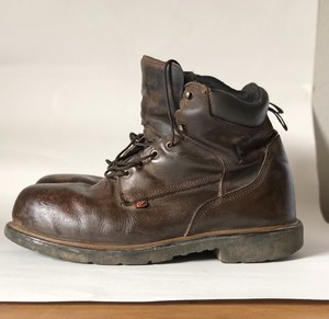 Red-Wing-Boots-Mens-Logger-Boot-Insulated-Waterproof-Steel-Toe-13-D-style