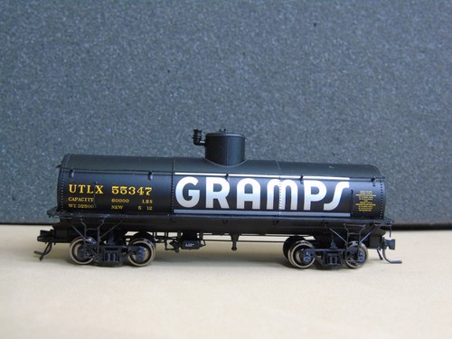Blackstone Models HOn3 Gramps frameless tank car #55347 pre owned and Grade C8