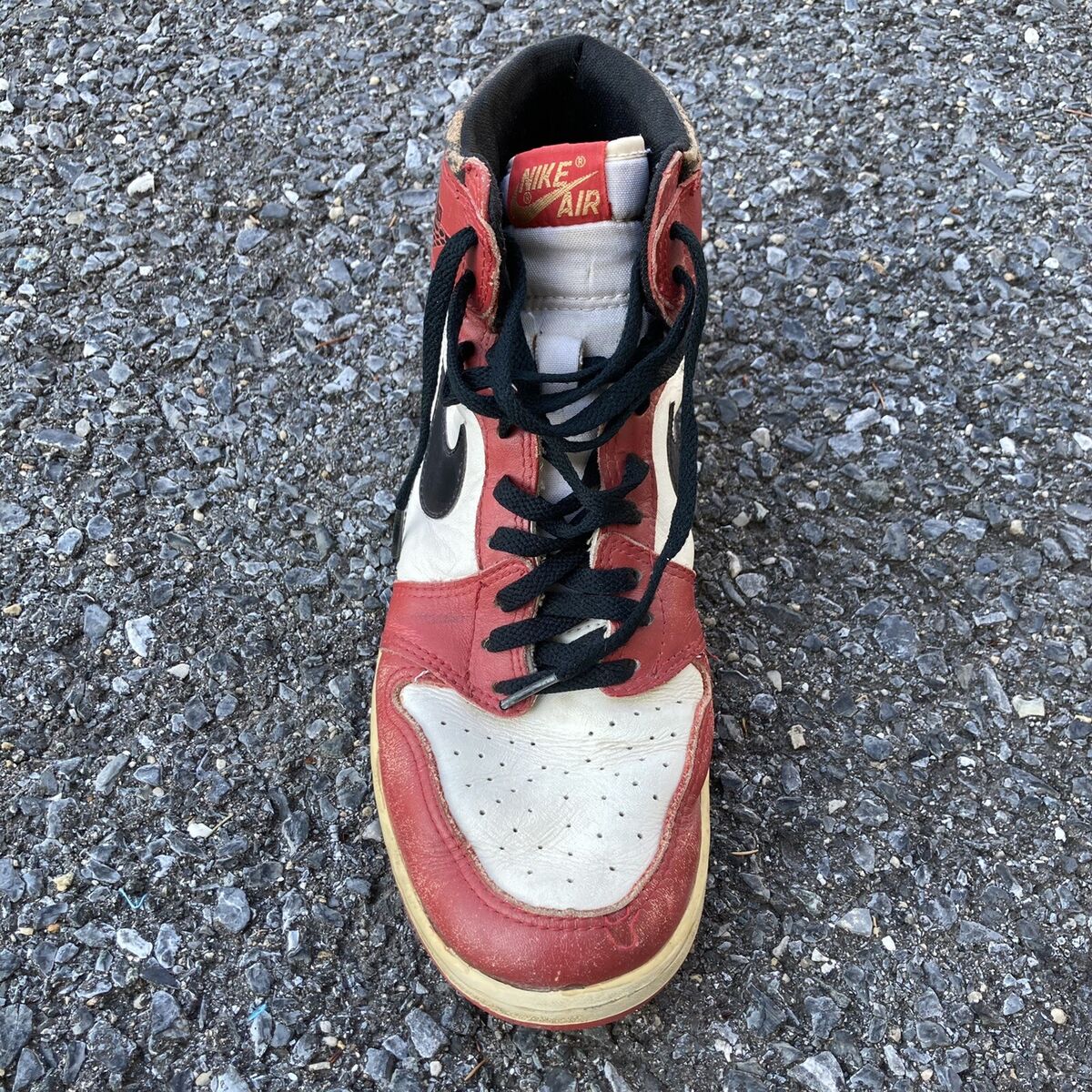 Vintage Original 1985 Nike Air Jordan 1 OG High Shoes Red Vintage Original 1985 Nike Air Jordan 1 OG High Shoes Red