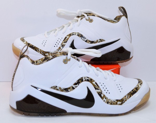 camo nike baseball cleats