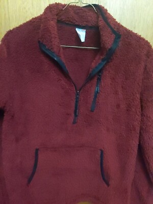 No Boundaries Woman's Pullover Size M