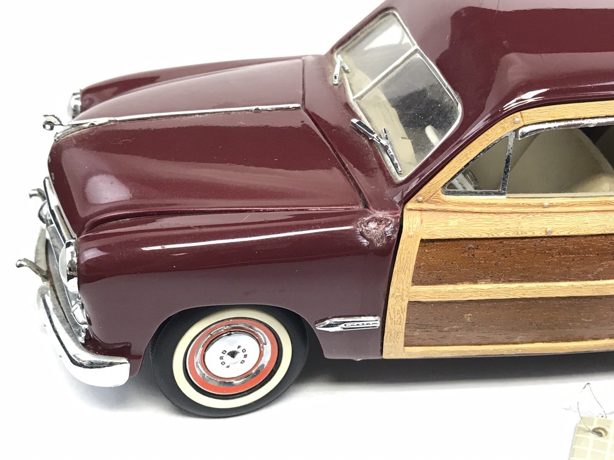 Franklin Mint Precision Models - 1949 Ford Woody Wagon 1:24
