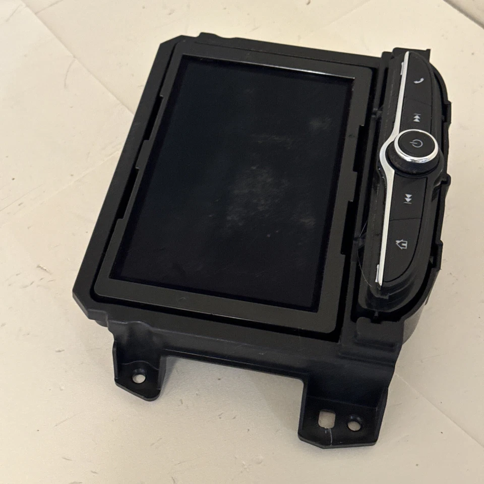 2021 CHEVROLET SPARK INFORMATION DISPLAY SCREEN OEM 42679963 - Image 3 of 4