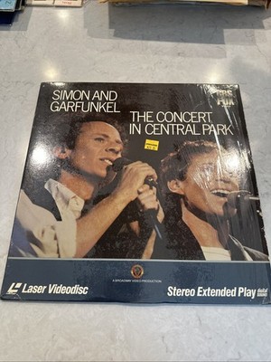 SIMON AND GARFUNKEL - THE CONCERT IN CENTRAL PARK Laserdisc LD
