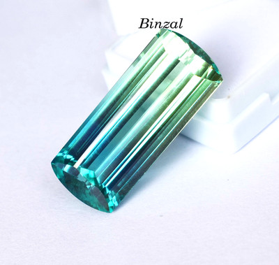 45Ct Green-Blue Sapphire Luxury Teal Sapphire Precision Long Octagon Cut Gem