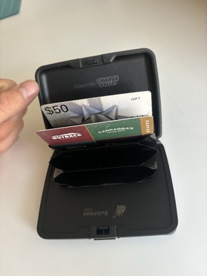ATOMIC CHARGE WALLET /WALLET AND PHONE CHARGER IN ONE With Wear On Case