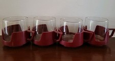 Jaj Burgundy Drink Ups x 4 Cups Glass Plastic Holder Pyrex
