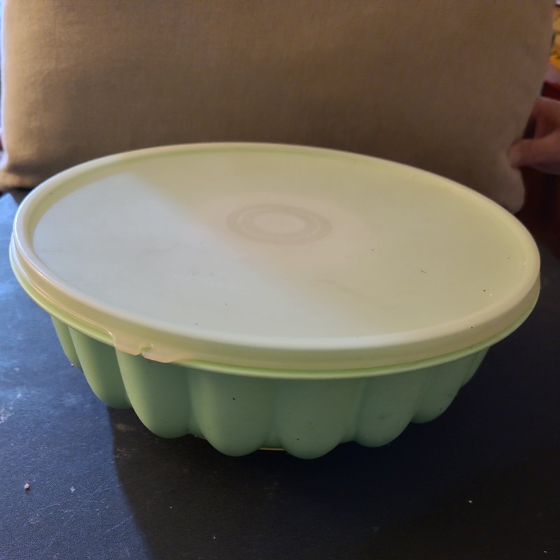 Vintage Tupperware Jello Mold Ice Ring Mint Green 3-Piece 1202-4, 1201-9, 1203-2