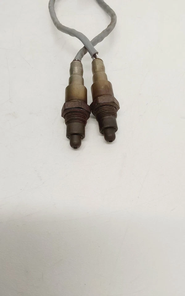 Nissan Murano 2015- Par de sensores de oxígeno OEM Foto 4 de 4