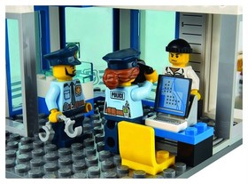 LEGO City Police Station 60141