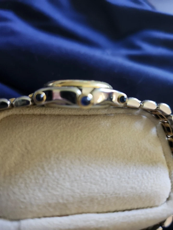 Reloj de cuarzo Chopard 26 mm oro 18k Happy Sports diamante flotante esfera blanca Foto 3 de 4