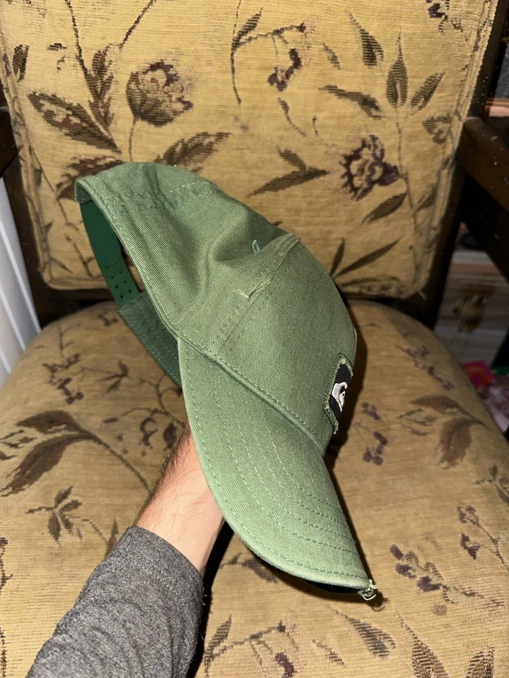 SnapBack Quicksilver Foto 3 de 4