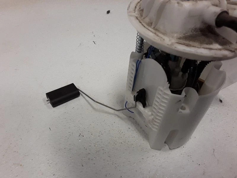 Conjunto de bomba de combustible 3,6 L para Chrysler 200 2011-2014 Foto 2 de 3