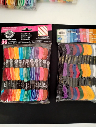 LOT OF 4 - 36 SKEINS Craft Thread Embroidery Floss *New* - Picture 2 of 5