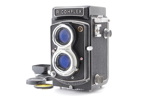 Ricoh 500 G met Rikenon 40mm F/2.8 in mint condition