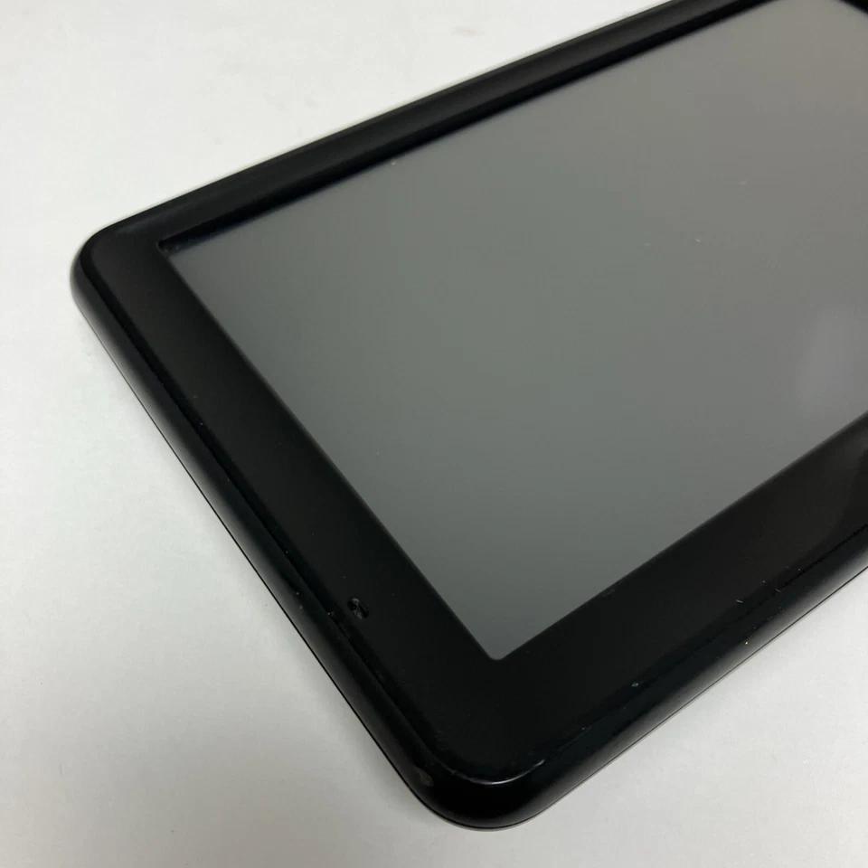 Unit Only Garmin Nuvi 2798LM W/BC20 Unit Only No Camera  Scratches - Image 3 of 4