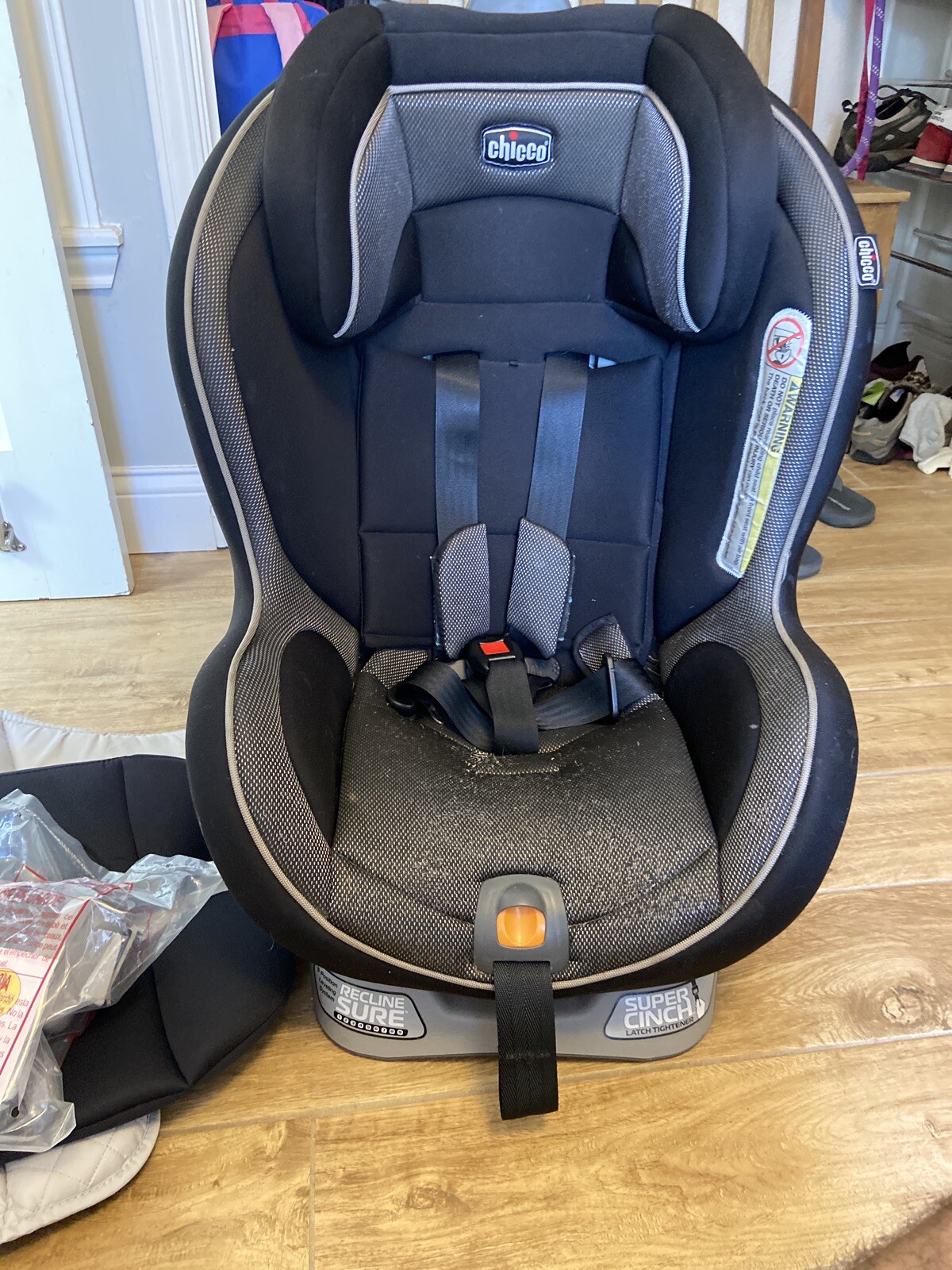 chicco forward facing