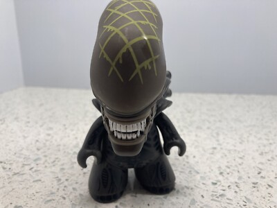 エイリアン　ALIEN タイタン　TITANS 24個入り 新品未開封品 エイリアン ALIEN タイタン TITANS 24個入り 新品未開封品