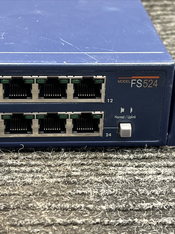 For Parts NetGear 24-Port 10/100mbps Fast Ethernet Switch FS524 - Image 2 of 4