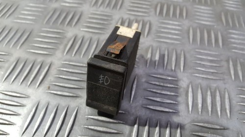 893941535 Schalter Nebelscheinwerfer  Audi 100 DE320973-32