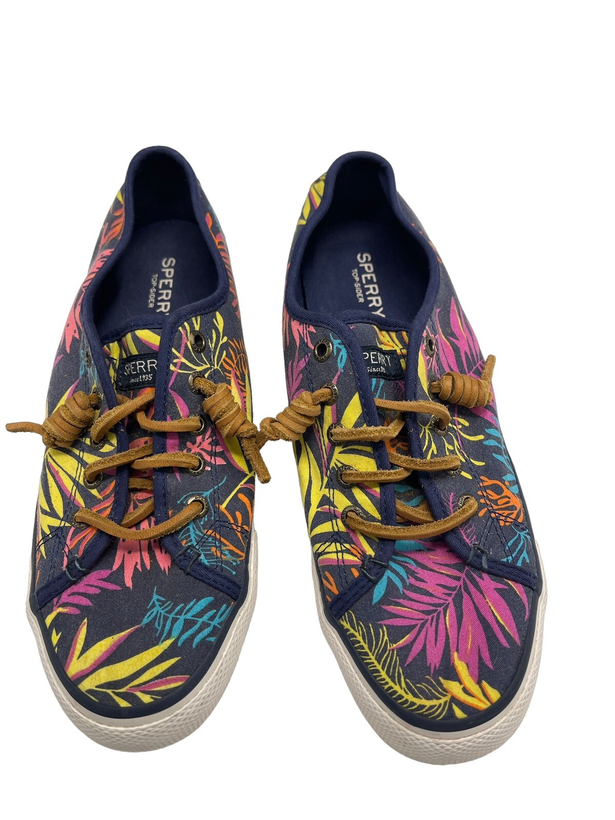 Size 7 1/2 M