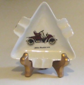 Vintage Lefton China Triangular Autocar Runabout Ashtray Gold Trim Holds 6 Ford Ebay