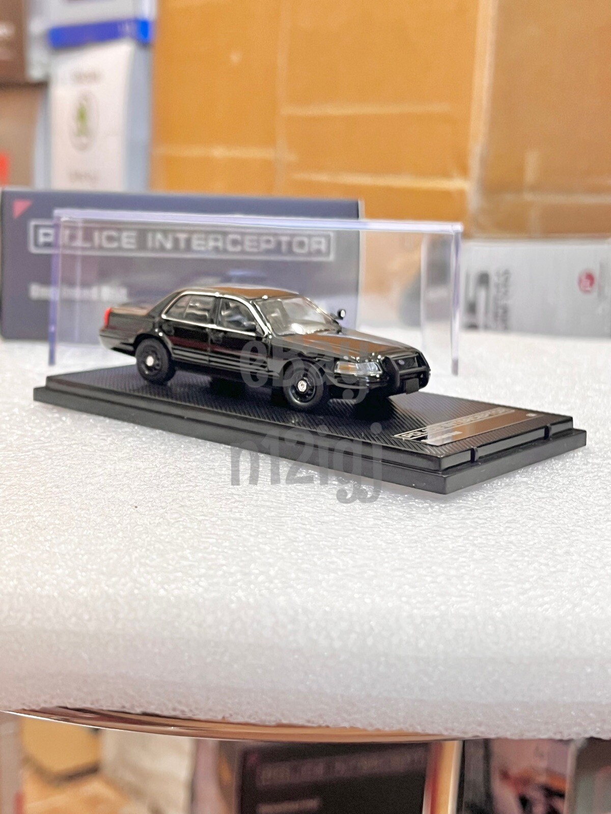 1:64 Scale Ford Victoria Crown Police CV Black Diecast Model Car