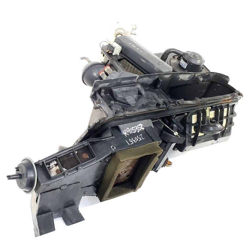 87 89 Cadillac Brougham OEM Complete AC Evaporator Housing With Blower Motor - Image 3 of 4