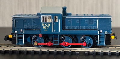 Graham Farish Spur N Class 14 N.C.B blau aus Set 370-255 - sehr guter Zustand