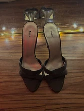 Apt. 9 Women’s Kitten Heel Size 6 Brown Pre-owned Good Condition No Box