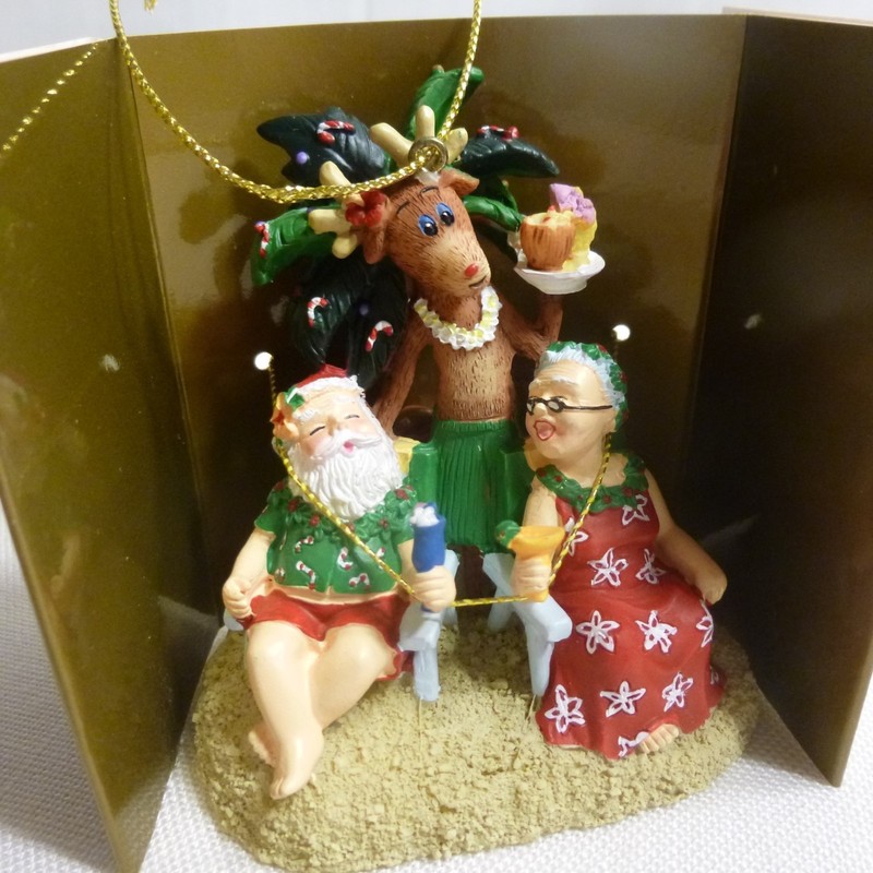 Island Heritage Hawaii Hawaiian Holiday Hour Santa Mrs Claus Reindeer Ornament