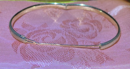 Classic Vintage 14k Yellow Gold Etched Bracelet - Picture 3 of 3