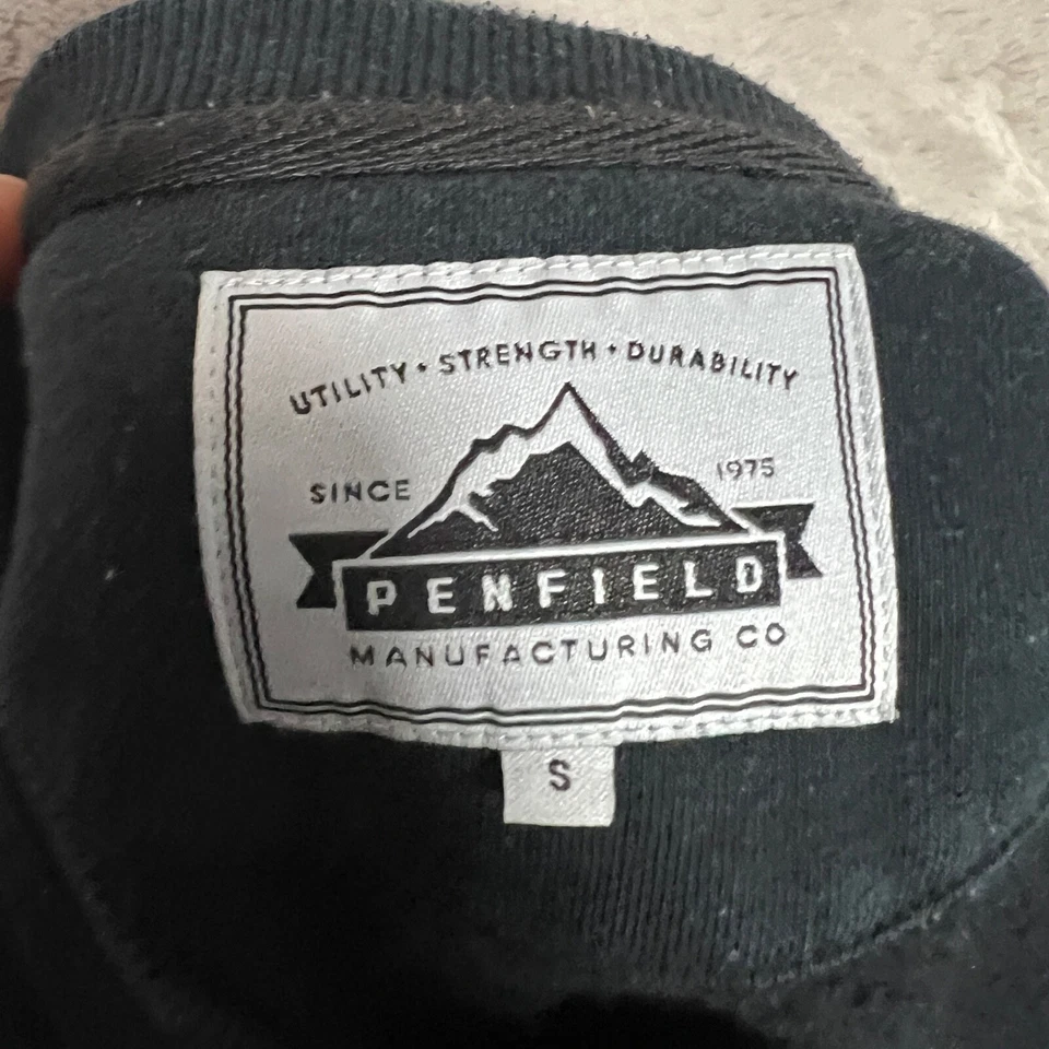 Sudadera Penfield Para Hombre Pequeña Montaña Estampado Gráfico Negra Cuello Redondo Pullover Foto 2 de 4