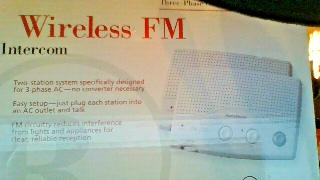 Radio Shack Wireless FM (43493) EASY NO INSTALLATION ! PLUG