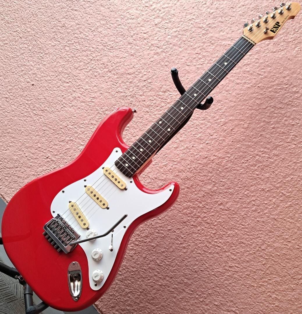 ESP 400 Series Stratocaster Japan Vintage MIJ 1980s From