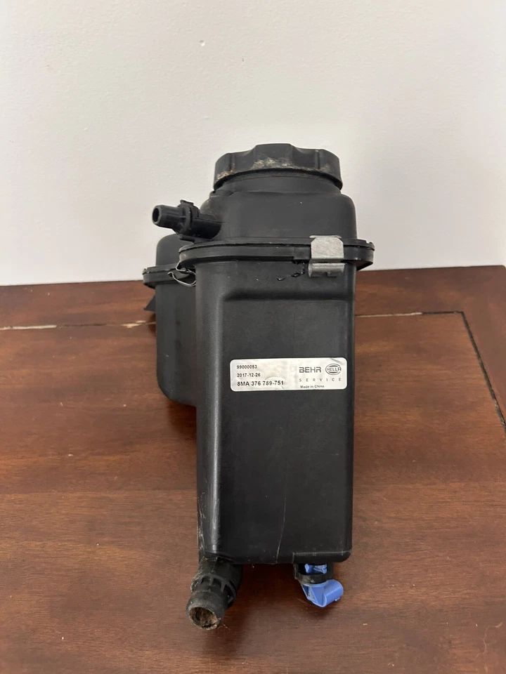 Reservatório de líquido de arrefecimento do motor-FI Behr Hella Service 376789711 - Imagem 2 de 4