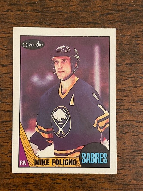 1987-88 O-Pee-Chee Set Break OPC #40 Mike Foligno - Buffalo Sabres NRMT
