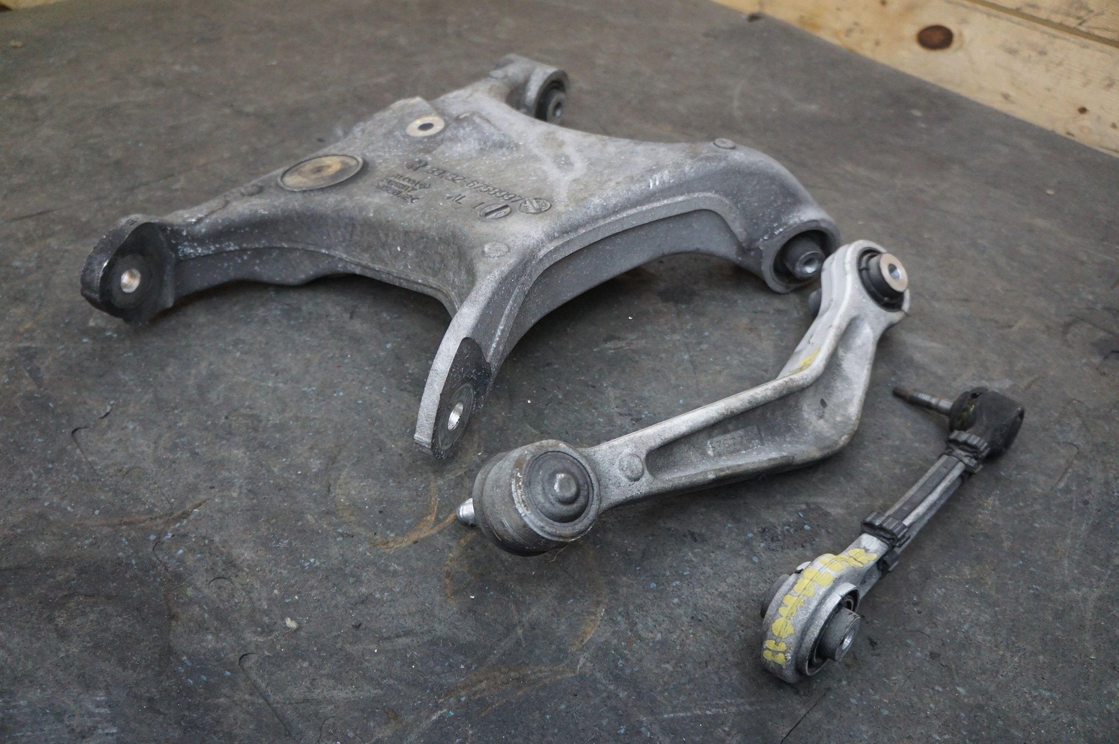 Set 3 Left Rear Upper Lower Control Arm 33326758995 Rolls Royce Phantom 2003-17