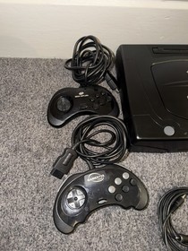 Sega Saturn Video Game Console MK2 1995 Bundle & 2 games mint condition 
